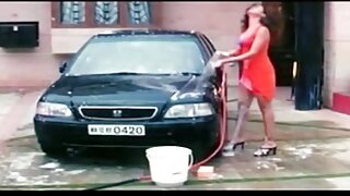 A creampie kanggo gendakan brunette