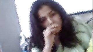 Wong wadon diwasa nangani kontol