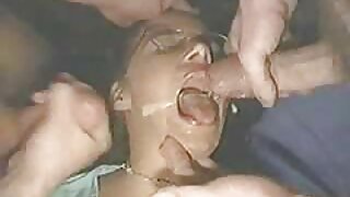 Seksi bab mbukak munggah dheweke sikil