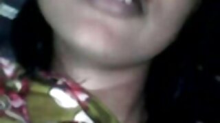 Atraktif brunette karo dipun cukur pus bakal bajingan